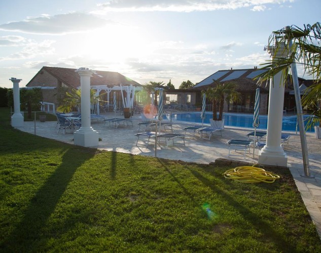 La-Sapienza-Agriturismo-Ferrara-Eventi-Piscina-B&B-Matrimoni-Lauree337 La-Sapienza-Agriturismo-Ferrara-Eventi-Piscina-B&B-Matrimoni-Lauree337