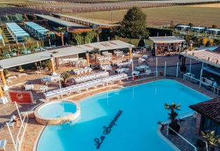 agriturismo-la-sapienza-panoramica-piscina14