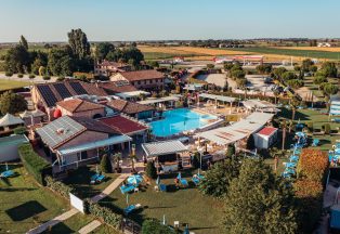 agriturismo-la-sapienza-panoramica-piscina8
