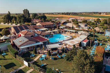 agriturismo-la-sapienza-panoramica-piscina8